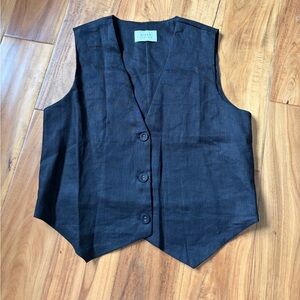 DISSH linen black vest